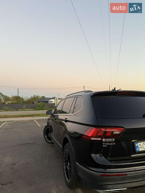 Внедорожник / Кроссовер Volkswagen Tiguan 2018 в Иршаве