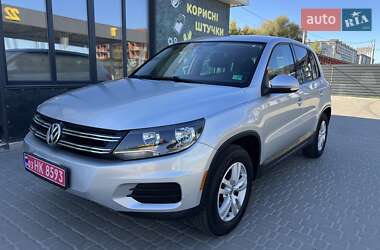 Позашляховик / Кросовер Volkswagen Tiguan 2012 в Києві