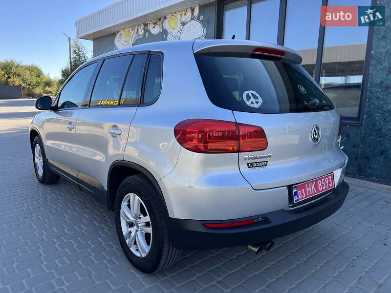 Внедорожник / Кроссовер Volkswagen Tiguan 2012 в Киеве