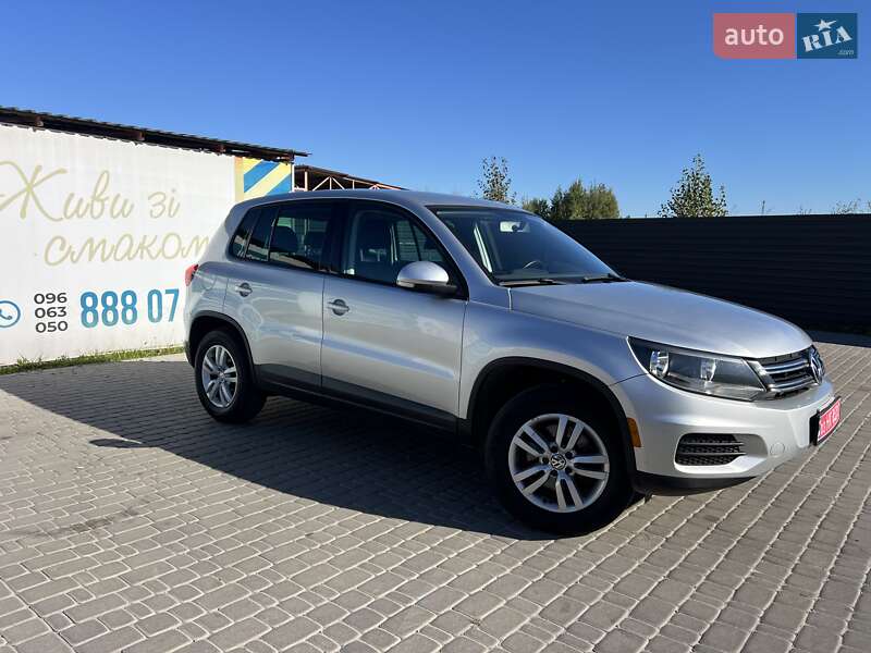 Внедорожник / Кроссовер Volkswagen Tiguan 2012 в Киеве