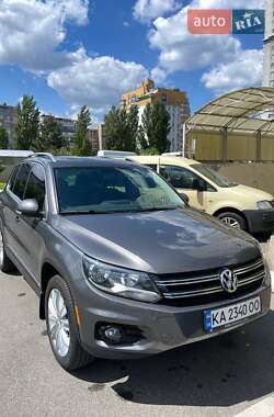 Позашляховик / Кросовер Volkswagen Tiguan 2014 в Києві