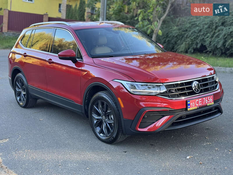 Внедорожник / Кроссовер Volkswagen Tiguan 2024 в Киеве
