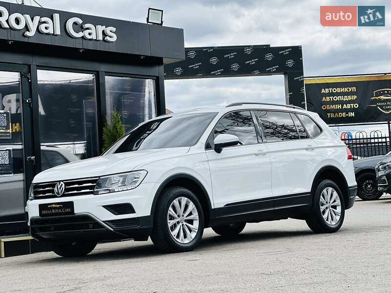 Внедорожник / Кроссовер Volkswagen Tiguan 2018 в Харькове фото 6 Внедорожник / Кроссовер Volkswagen Tiguan 2018 в Харькове