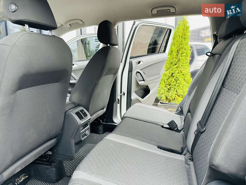 Внедорожник / Кроссовер Volkswagen Tiguan 2018 в Харькове фото 17 Внедорожник / Кроссовер Volkswagen Tiguan 2018 в Харькове