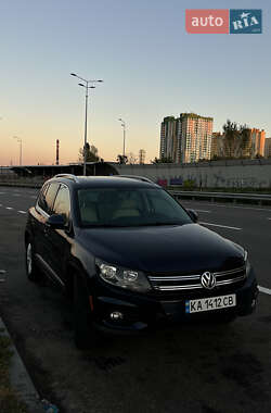 Позашляховик / Кросовер Volkswagen Tiguan 2011 в Києві