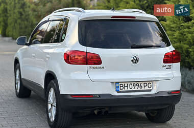Внедорожник / Кроссовер Volkswagen Tiguan 2013 в 
