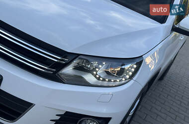 Внедорожник / Кроссовер Volkswagen Tiguan 2013 в 