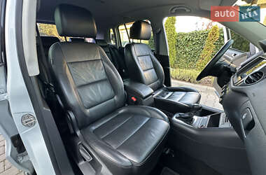 Внедорожник / Кроссовер Volkswagen Tiguan 2013 в 