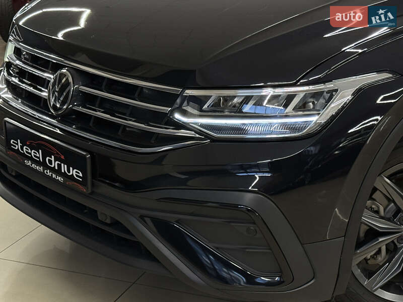 Внедорожник / Кроссовер Volkswagen Tiguan 2022 в Николаеве