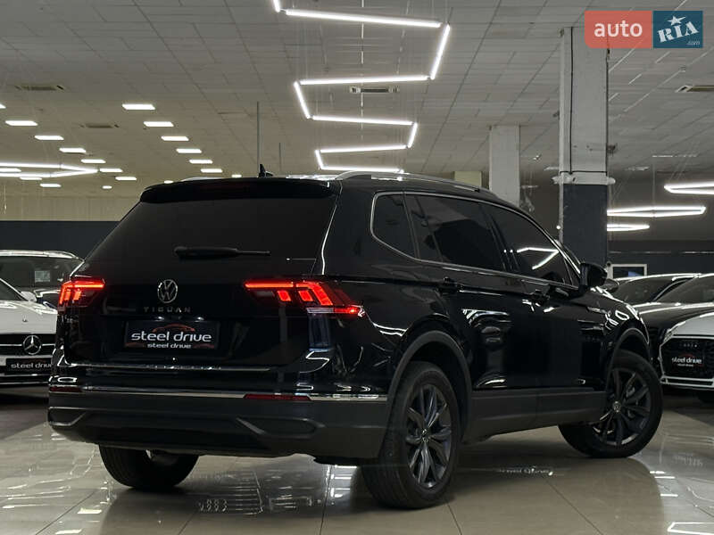 Внедорожник / Кроссовер Volkswagen Tiguan 2022 в Николаеве