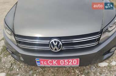 Позашляховик / Кросовер Volkswagen Tiguan 2016 в Івано-Франківську