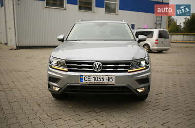 Внедорожник / Кроссовер Volkswagen Tiguan 2019 в 