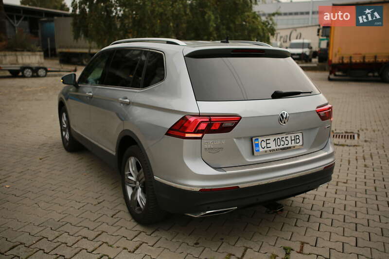 Внедорожник / Кроссовер Volkswagen Tiguan 2019 в Черновцах