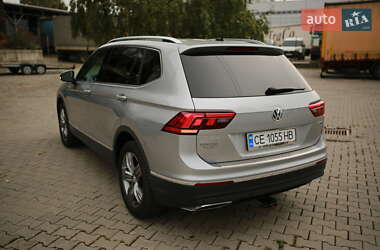 Внедорожник / Кроссовер Volkswagen Tiguan 2019 в 