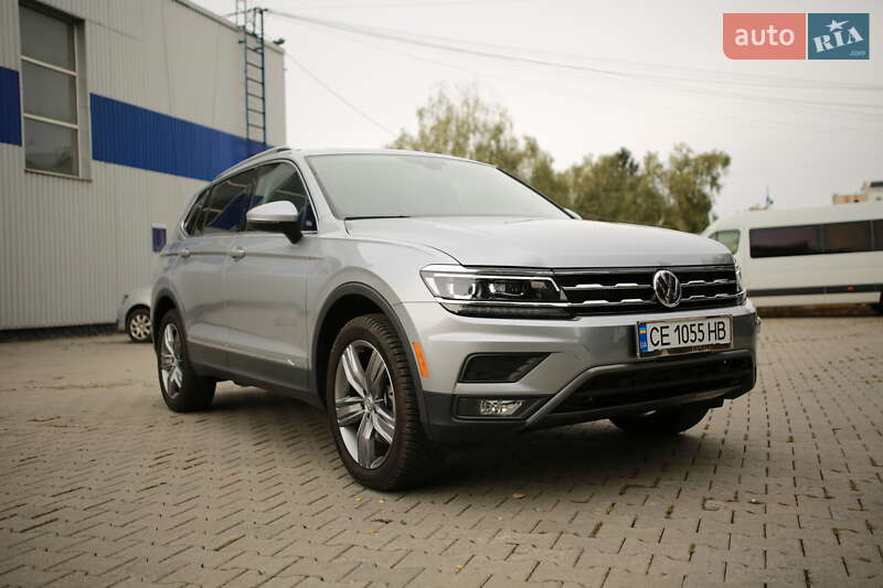 Внедорожник / Кроссовер Volkswagen Tiguan 2019 в Черновцах