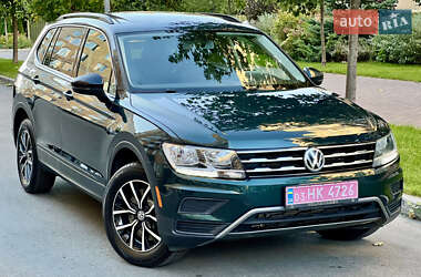 Внедорожник / Кроссовер Volkswagen Tiguan 2019 в Киеве