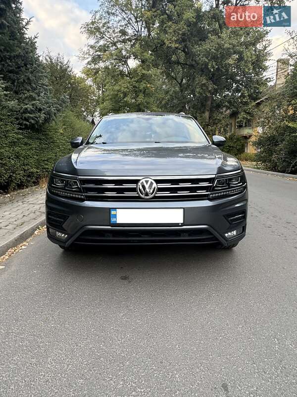 Внедорожник / Кроссовер Volkswagen Tiguan 2018 в Днепре фото 3 Внедорожник / Кроссовер Volkswagen Tiguan 2018 в Днепре