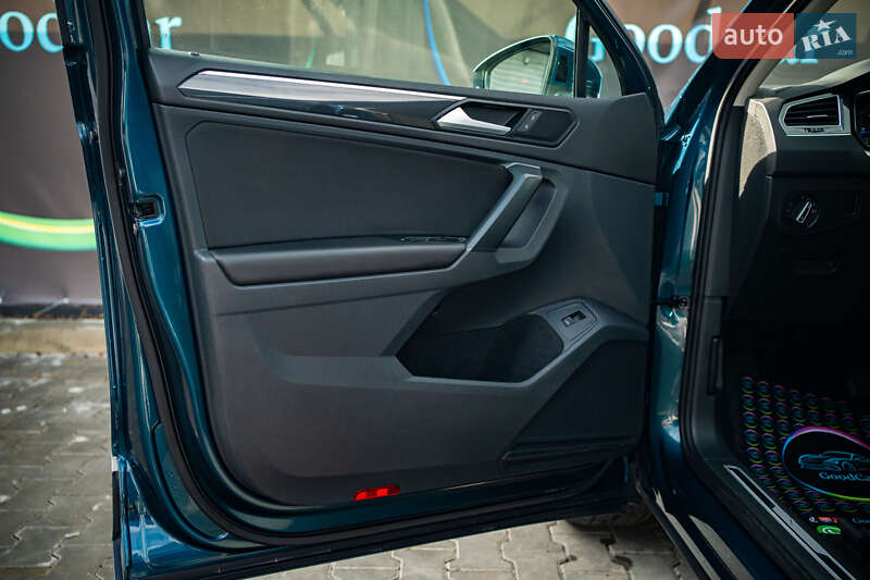 Внедорожник / Кроссовер Volkswagen Tiguan 2020 в Луцке фото 50 Внедорожник / Кроссовер Volkswagen Tiguan 2020 в Луцке