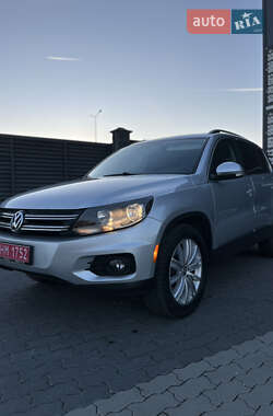 Позашляховик / Кросовер Volkswagen Tiguan 2012 в Ужгороді