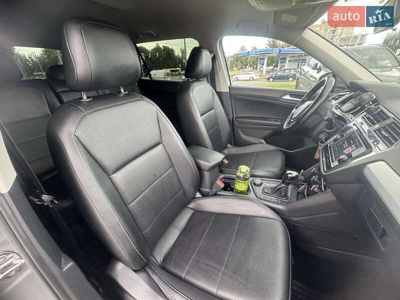 Внедорожник / Кроссовер Volkswagen Tiguan 2019 в Львове