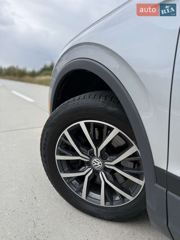 Внедорожник / Кроссовер Volkswagen Tiguan 2020 в Житомире