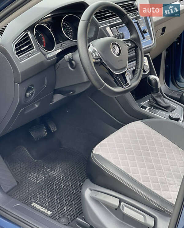 Внедорожник / Кроссовер Volkswagen Tiguan 2020 в Львове