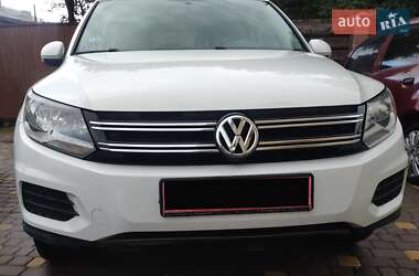 Внедорожник / Кроссовер Volkswagen Tiguan 2017 в Львове