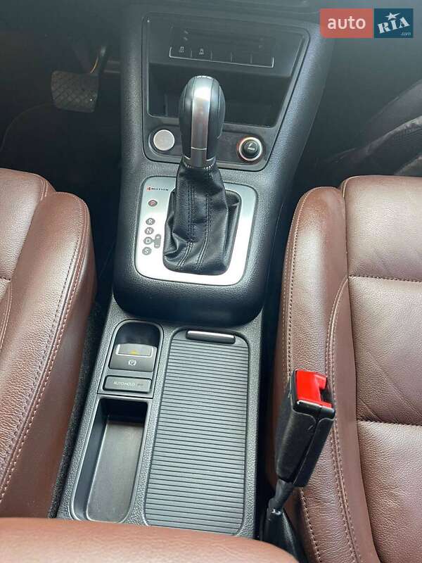 Внедорожник / Кроссовер Volkswagen Tiguan 2014 в Львове