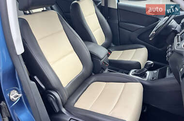 Внедорожник / Кроссовер Volkswagen Tiguan 2016 в 