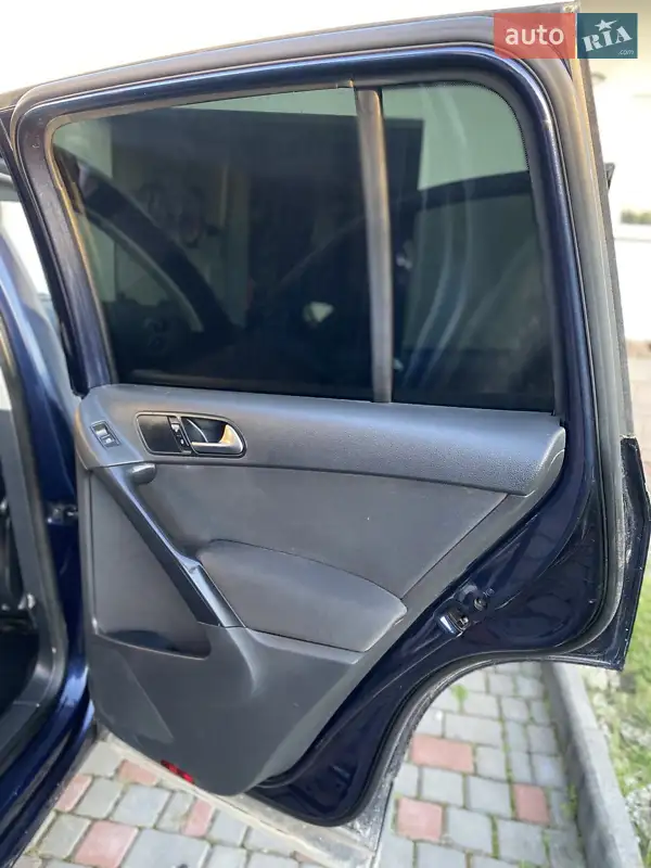Volkswagen Tiguan 2013 VIN WVGJV3AX8DW599523 фото оголошення 12 з 63