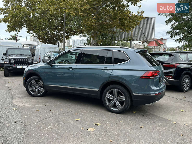 Внедорожник / Кроссовер Volkswagen Tiguan 2019 в Одессе