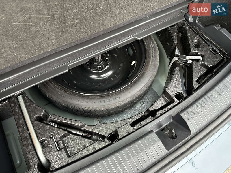 Внедорожник / Кроссовер Volkswagen Tiguan 2019 в Одессе