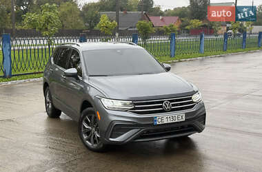 Внедорожник / Кроссовер Volkswagen Tiguan 2023 в Черновцах