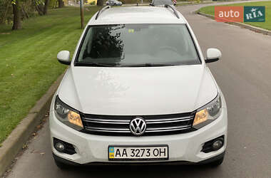 Позашляховик / Кросовер Volkswagen Tiguan 2014 в Житомирі