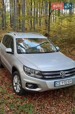 Позашляховик / Кросовер Volkswagen Tiguan 2014 в Чернівцях