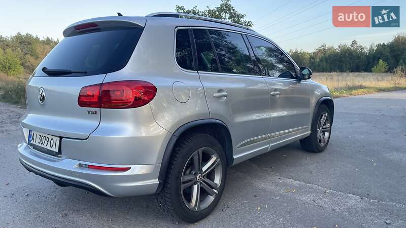 Позашляховик / Кросовер Volkswagen Tiguan 2017 в Києві