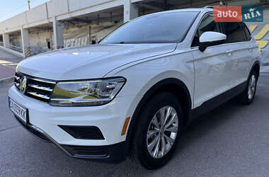 Внедорожник / Кроссовер Volkswagen Tiguan 2019 в Киеве