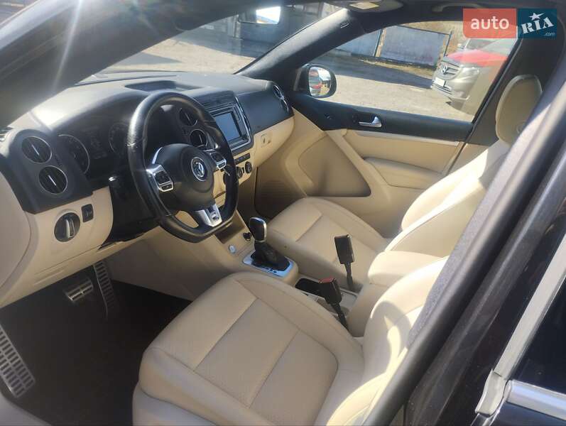 Volkswagen Tiguan 2015