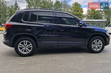 Внедорожник / Кроссовер Volkswagen Tiguan 2016 в Киеве