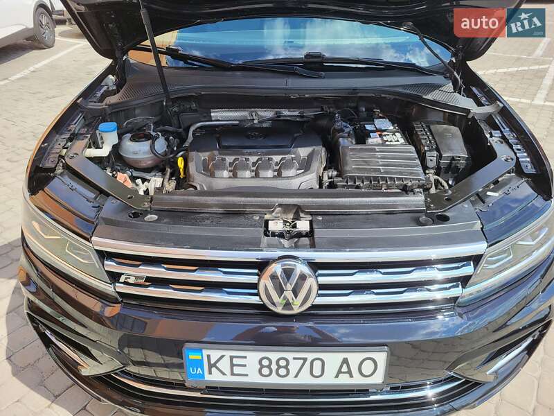 Внедорожник / Кроссовер Volkswagen Tiguan 2018 в Днепре