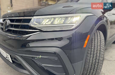 Позашляховик / Кросовер Volkswagen Tiguan 2023 в Полонному
