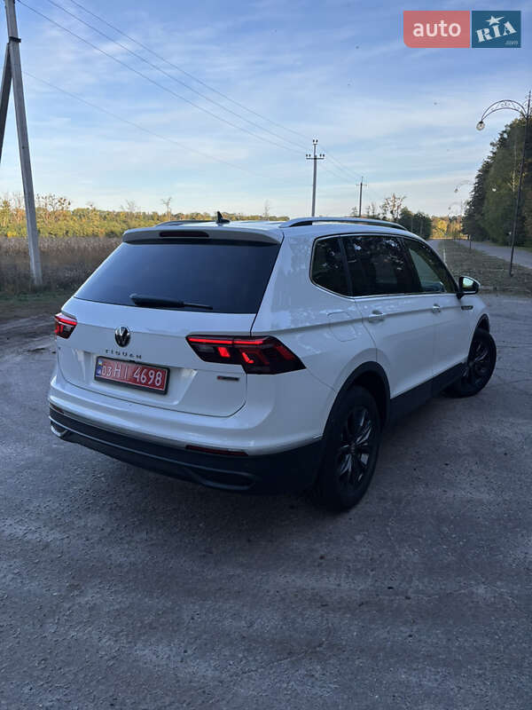 Внедорожник / Кроссовер Volkswagen Tiguan 2022 в Зенькове фото 9 Внедорожник / Кроссовер Volkswagen Tiguan 2022 в Зенькове