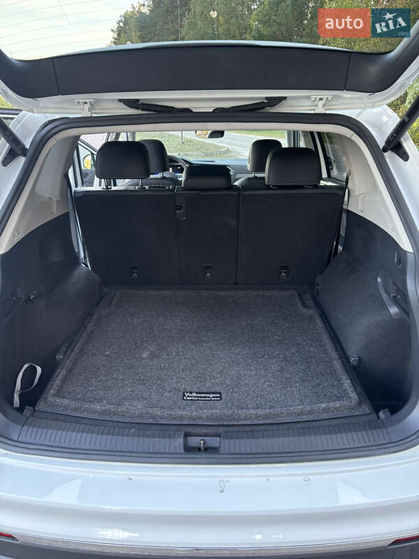 Внедорожник / Кроссовер Volkswagen Tiguan 2022 в Зенькове фото 22 Внедорожник / Кроссовер Volkswagen Tiguan 2022 в Зенькове