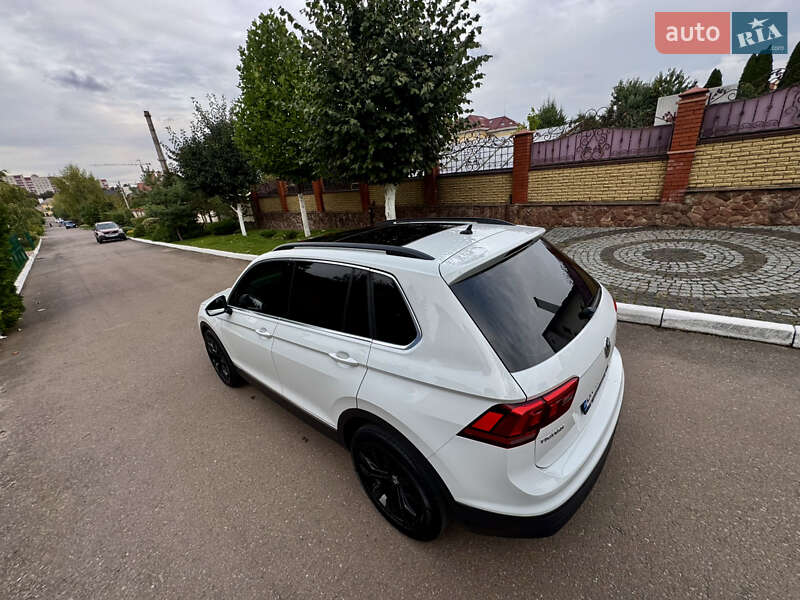 Позашляховик / Кросовер Volkswagen Tiguan 2017 в Рівному фото 15 Позашляховик / Кросовер Volkswagen Tiguan 2017 в Рівному