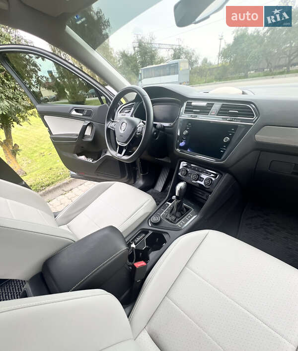 Внедорожник / Кроссовер Volkswagen Tiguan 2020 в Бродах