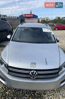 Внедорожник / Кроссовер Volkswagen Tiguan 2017 в Львове