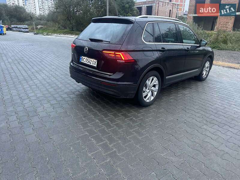 Позашляховик / Кросовер Volkswagen Tiguan 2019 в Львові