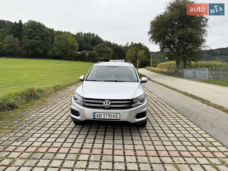 Внедорожник / Кроссовер Volkswagen Tiguan 2017 в Виннице