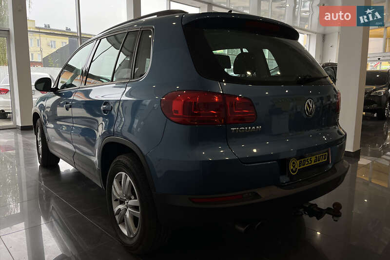 Внедорожник / Кроссовер Volkswagen Tiguan 2016 в Шептицькому
