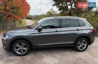 Внедорожник / Кроссовер Volkswagen Tiguan 2019 в Житомире